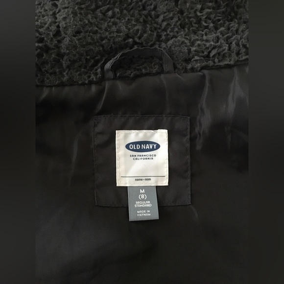 Kids quilted jacket old navy size M - Picture 5 of 6